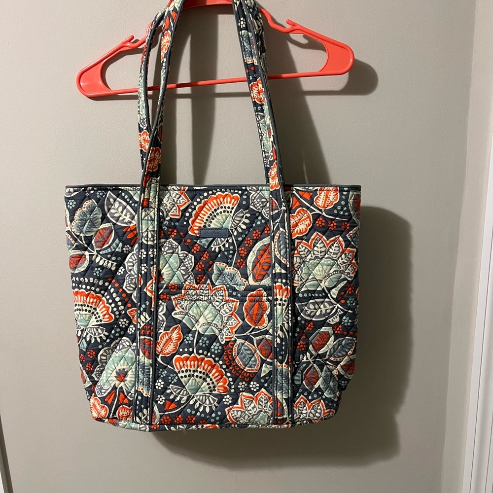 Vera Bradley Grand Tote